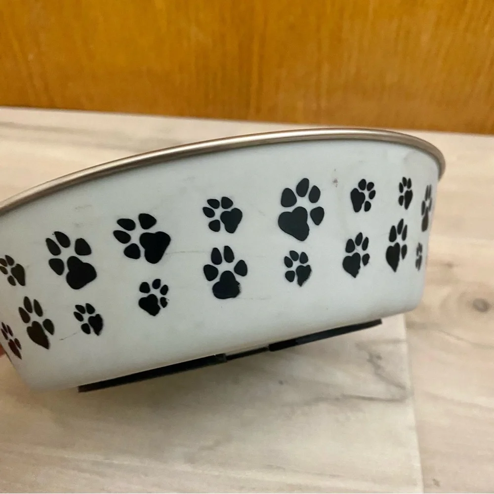 🟢 {3/$15} Non-Slip Dog Bowl - Large